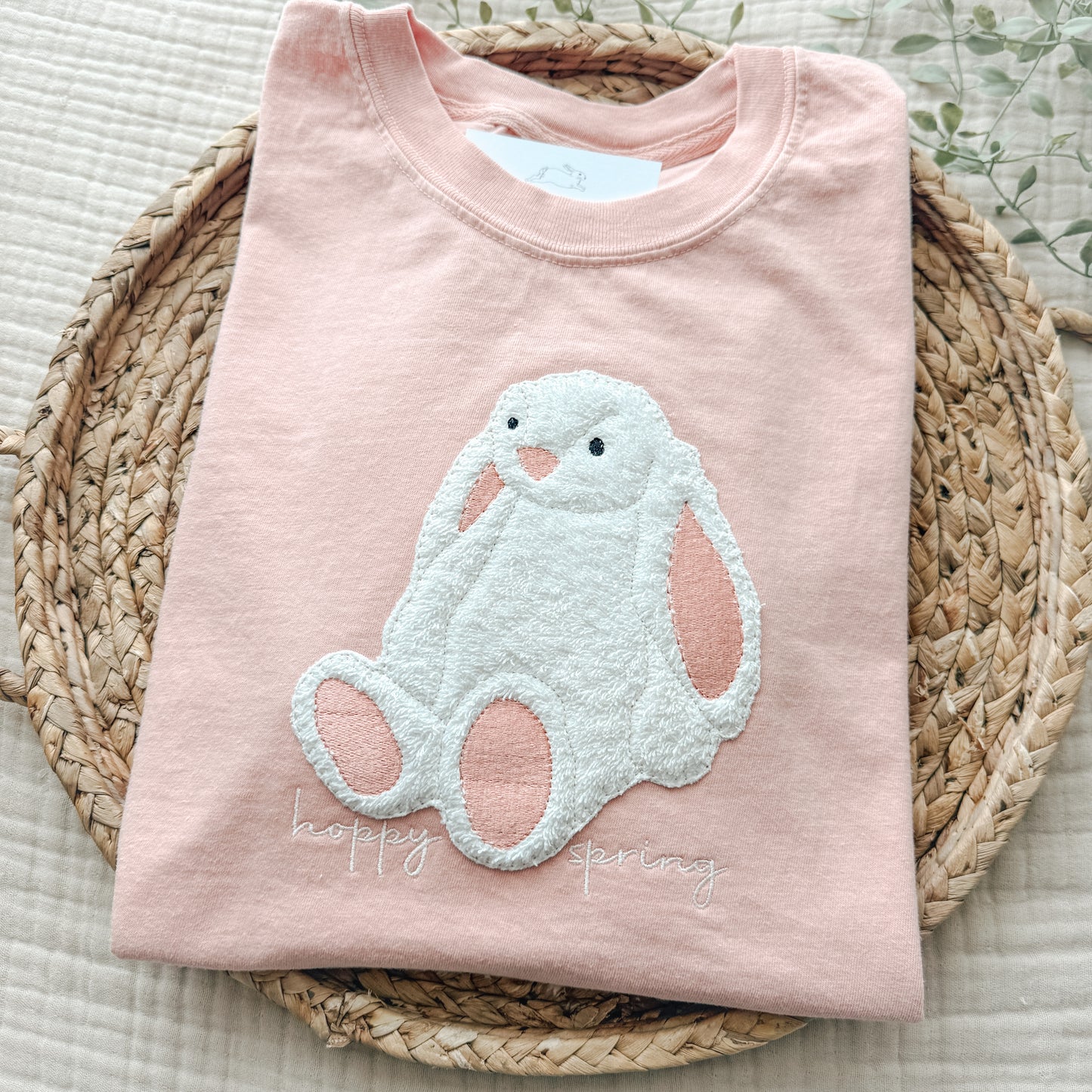 fluffy bunny embroidered tee (short/long sleeve)